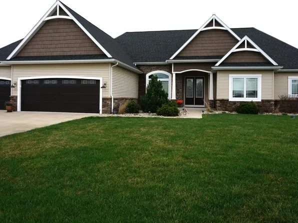 30929 Chadwick Dr, Granger, IN 46530