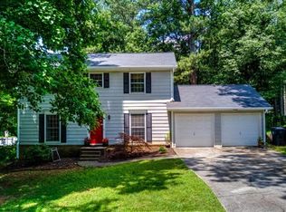 2877 Rosemont Dr, Lawrenceville, GA