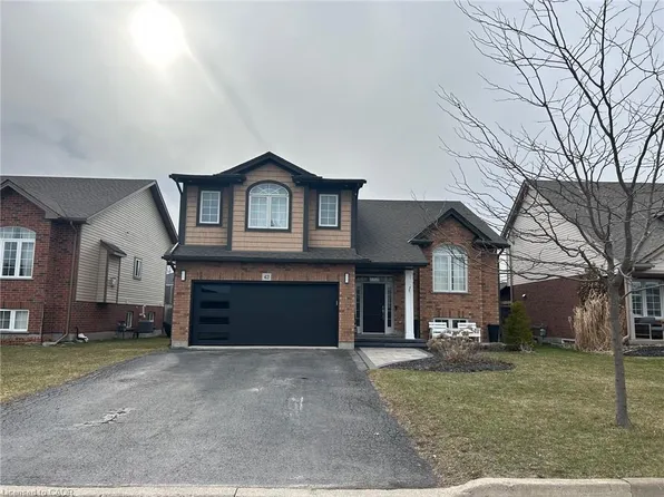 42 Jane St, West Lincoln, ON L0R 2A0