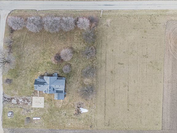 2nd image of 31182-2050 North Ave
