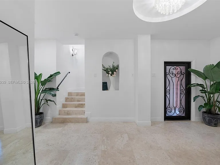 6226 Paradise Point Dr — Photo 24