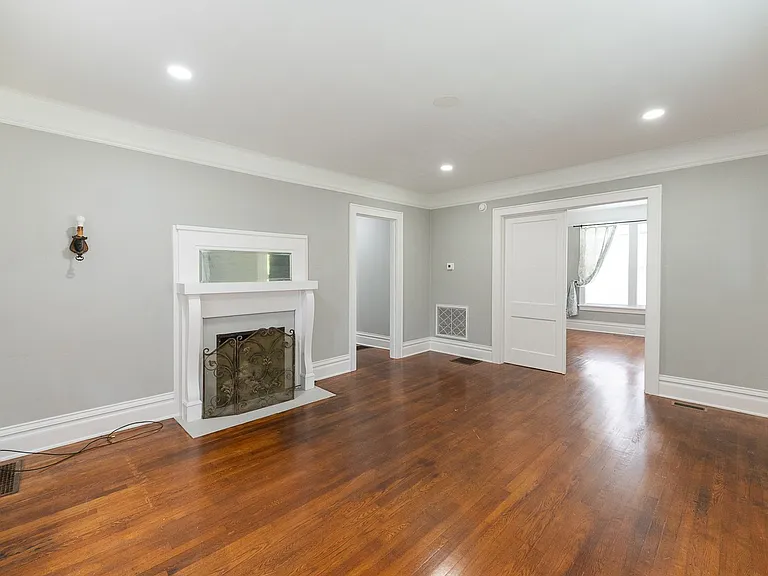 501 Steele St — Photo 27