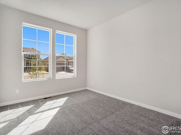 5th image of 124 Jacobs Way