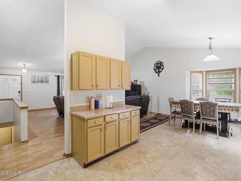 1st image of 5201 Bannon Crossings Dr