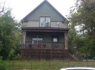 731 E 11th St, Duluth, MN 55805