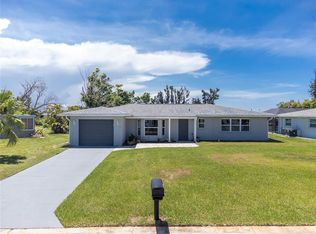 52 Golfview Rd, Rotonda West, FL 33947