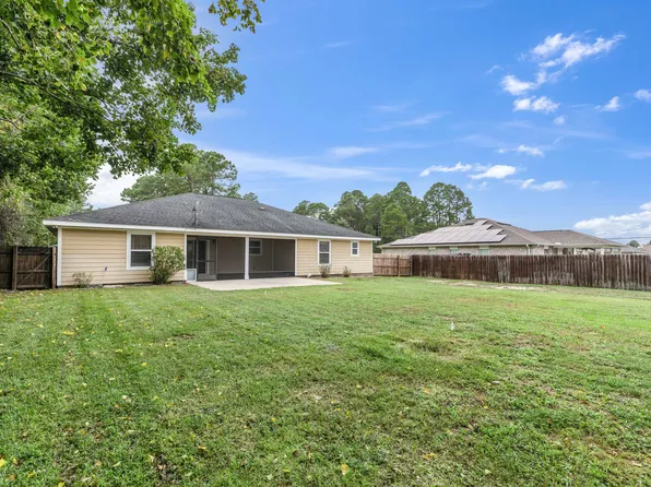2304 Salamanca St, Navarre, FL 32566
