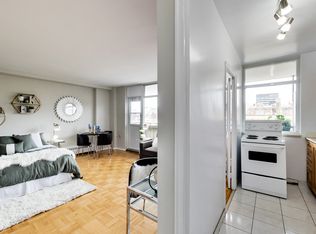 425 Avenue Road, Toronto, ON M4V 2H7