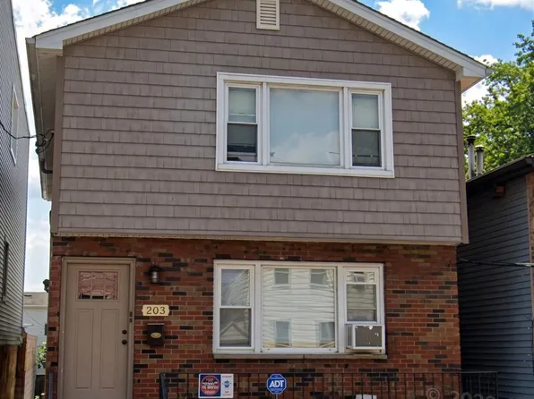 203 Zabriskie Street image 1 of 10