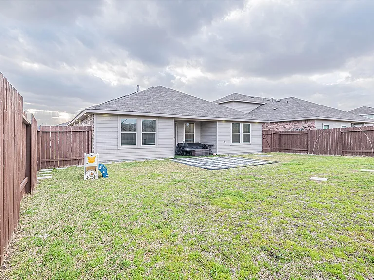 5110 Hedgerose Ln — Photo 33