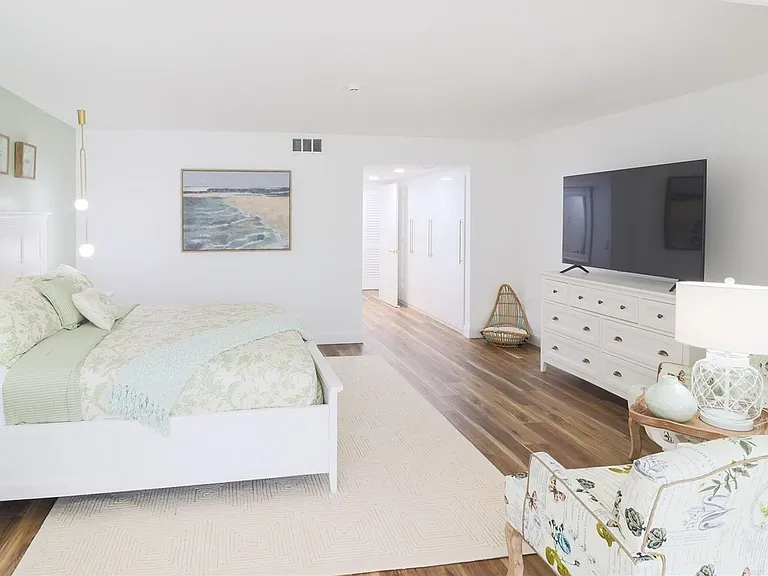 716 Bayport Way — Photo 38