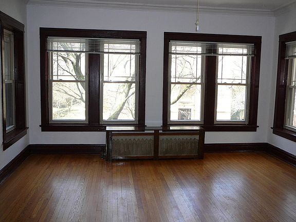 4th image of 4917 N Glenwood Ave APT 2