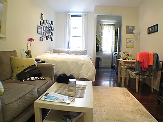 Rented by Glasser Realty LLC