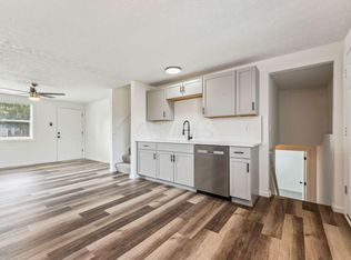 1446 Berkeley Rd, Columbus, OH 43206