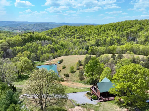 1571 Green Valley Rd, Peterstown, WV 24963