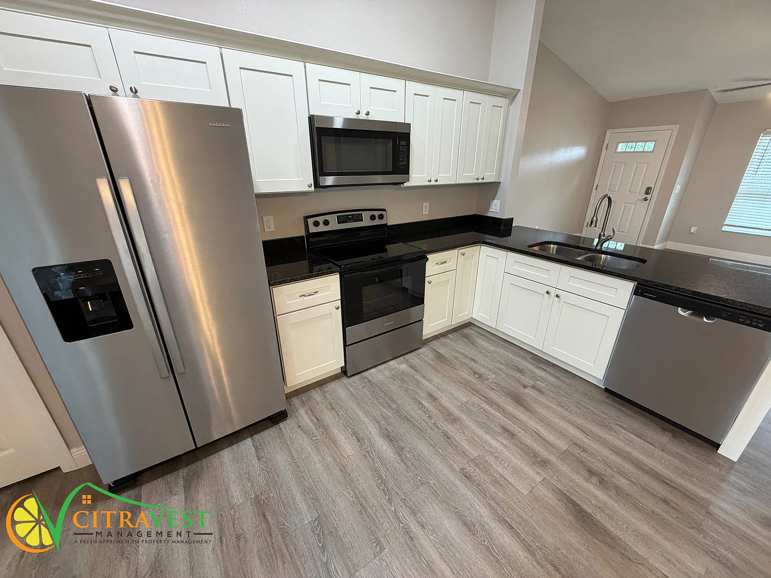 Gorgeous 3 Bedroom in Citrus Springs Available! — Photo 4