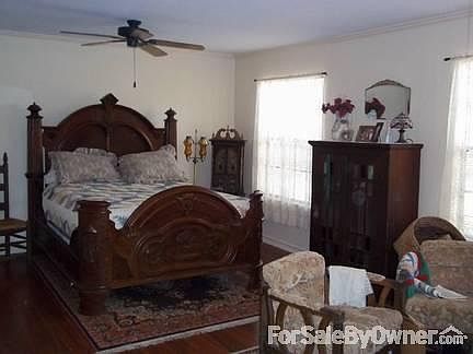 Large Master Bedroom with Office Space