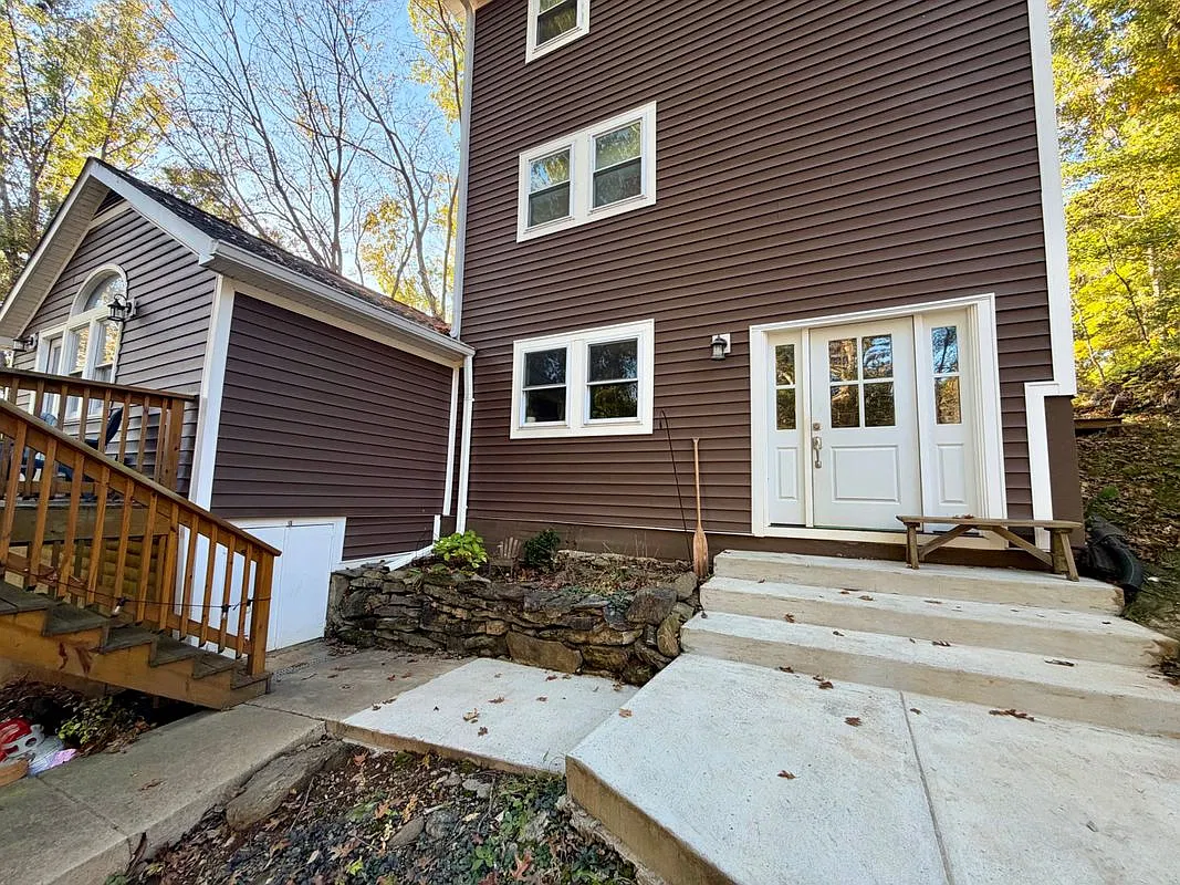 3 bed, 3.5 bath, 1748 sqft, $2,650 — Photo 3