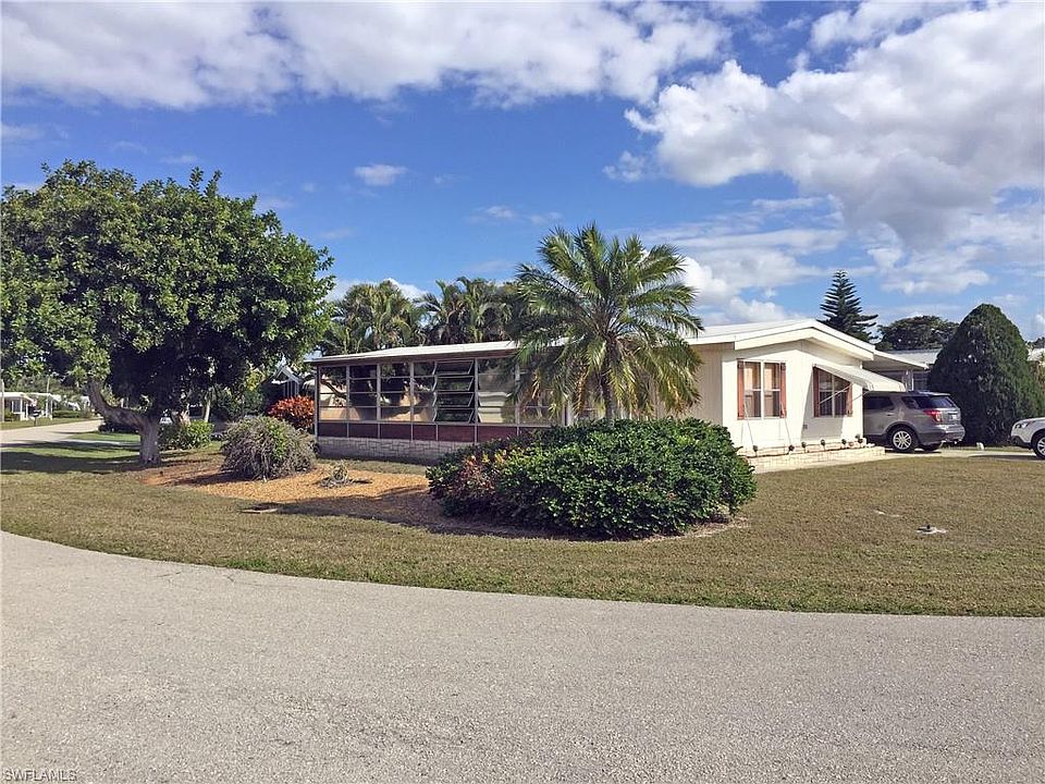 1st image of 26040 Countess Ln