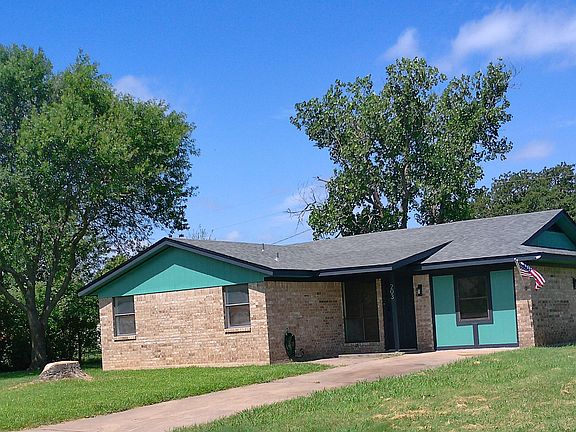2nd image of 203 Idylwood Dr