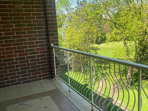 4th image of 7051 W Touhy Ave APT 308