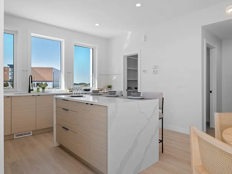 130 Element Dr NW — Photo 9