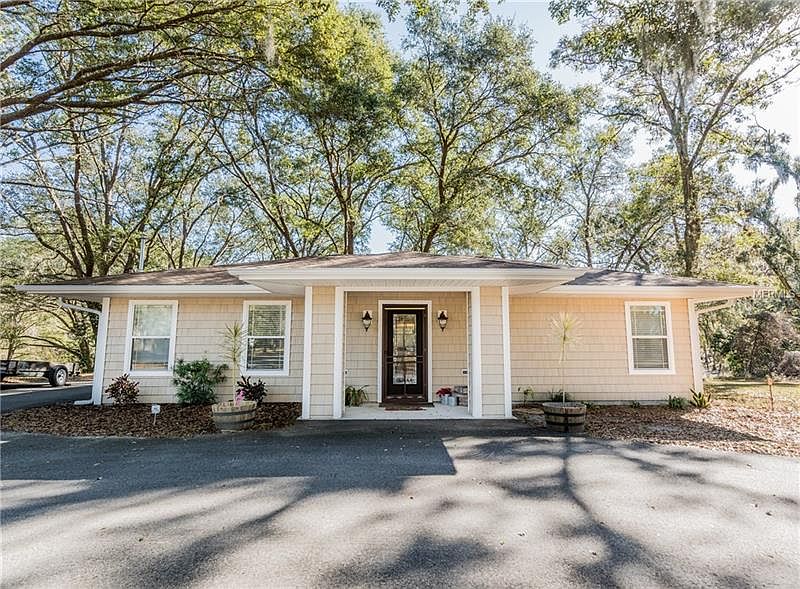 1st image of 421 Carolina Ave
