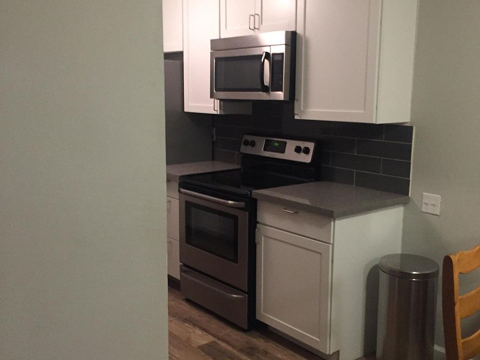 2nd image of 5460 White Oak Ave Unit E223