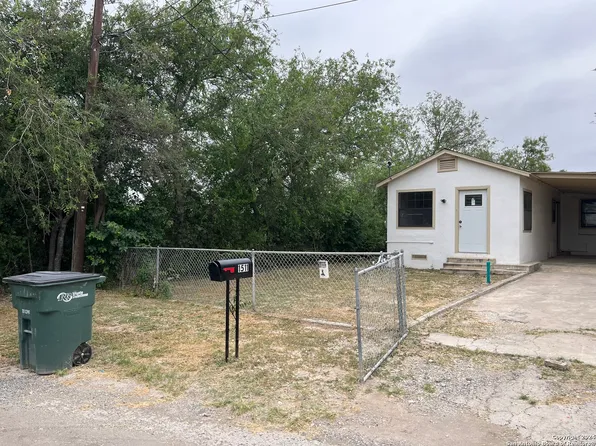 1511 W Martin St, Del Rio, TX 78840