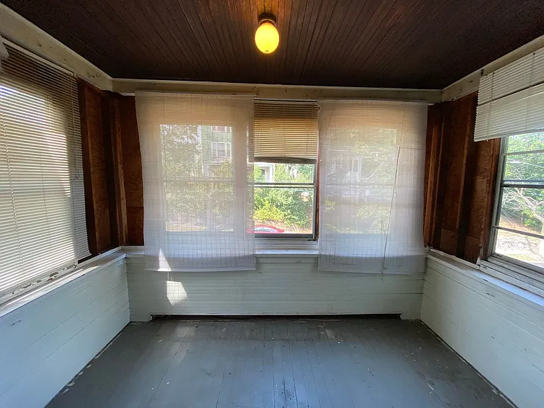 22-24 Kimball Drive - Blue Pod — Photo 17