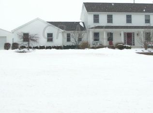 2414 Buttermilk Hill Rd, Delaware, OH 43015