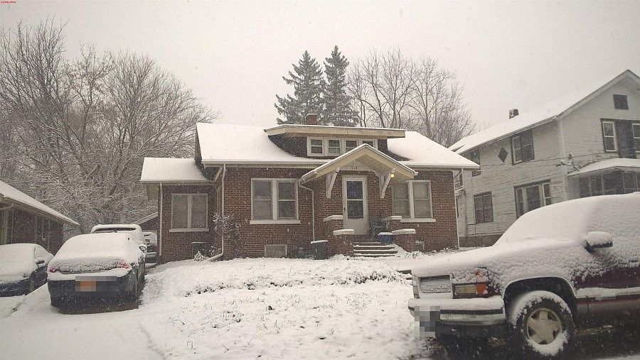 1st image of 218 Miriam Ave
