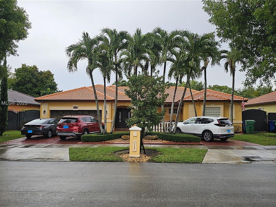 1st image of 16569 NW 91st Ct