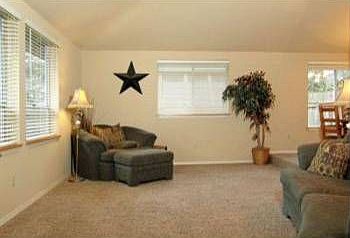 2nd image of 2209 27th Pl SE