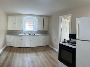 139 College St #2, Lewiston, ME 04240