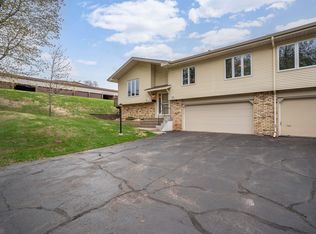 419 Wildwood Dr, Duluth, MN 55811