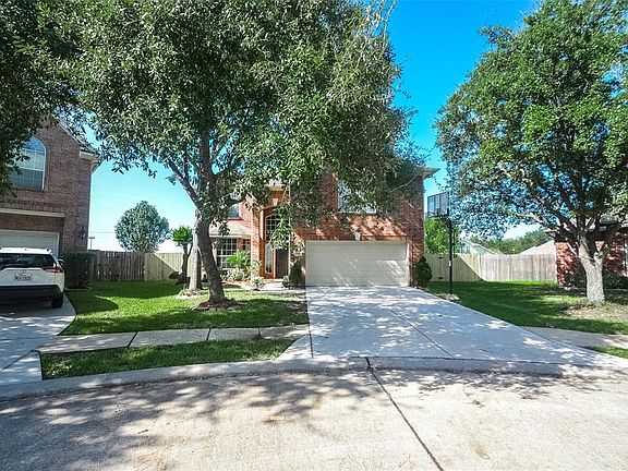 2nd image of 14815 Hills Bridge Ct