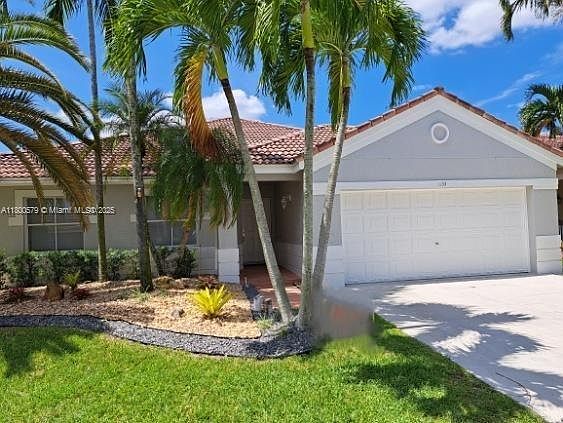 2nd image of 1133 Hidden Valley Way