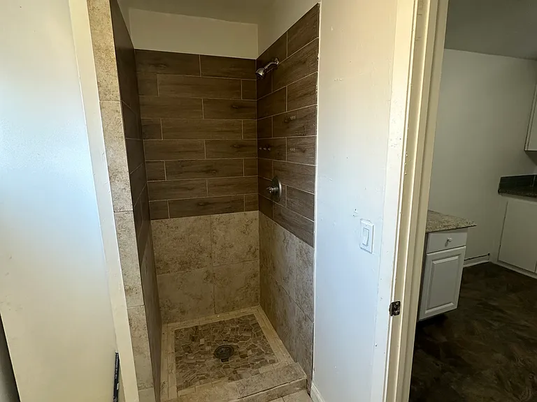 755 Joaquin St — Photo 6