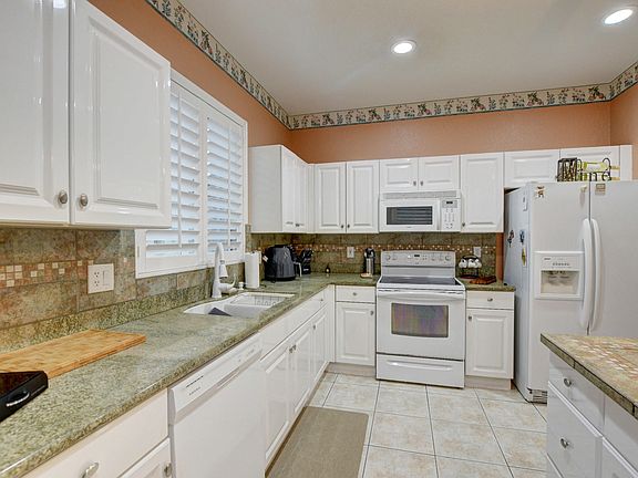 3rd image of 5524 Lake Tern Ct