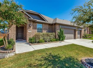 504 McCoy Dr, Van Alstyne, TX 75495