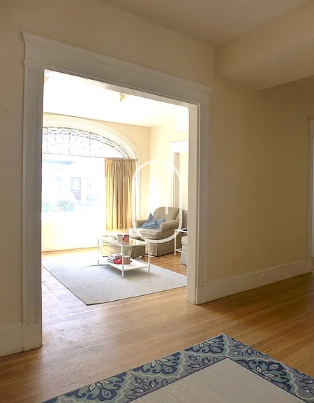 115 Longwood Ave — Photo 5