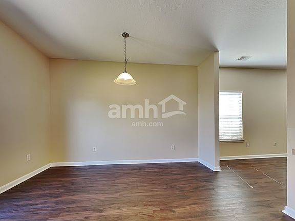 4th image of 10 Blue Oak Dr