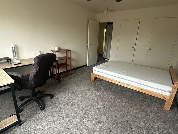 5th image of 229 Morewood Ave