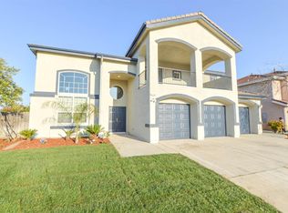 2309 Megan Ave, Clovis, CA 93611