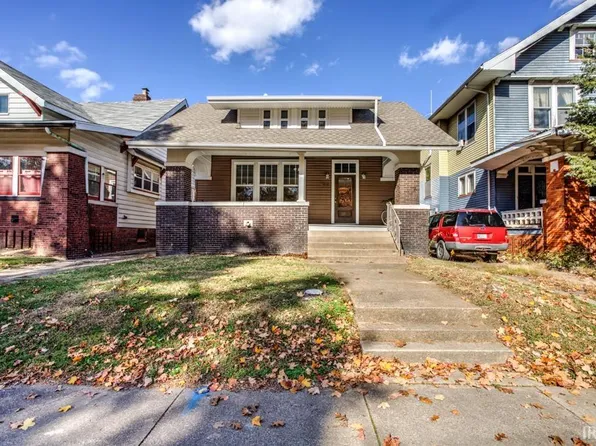 908 Bayard Park Dr, Evansville, IN 47713