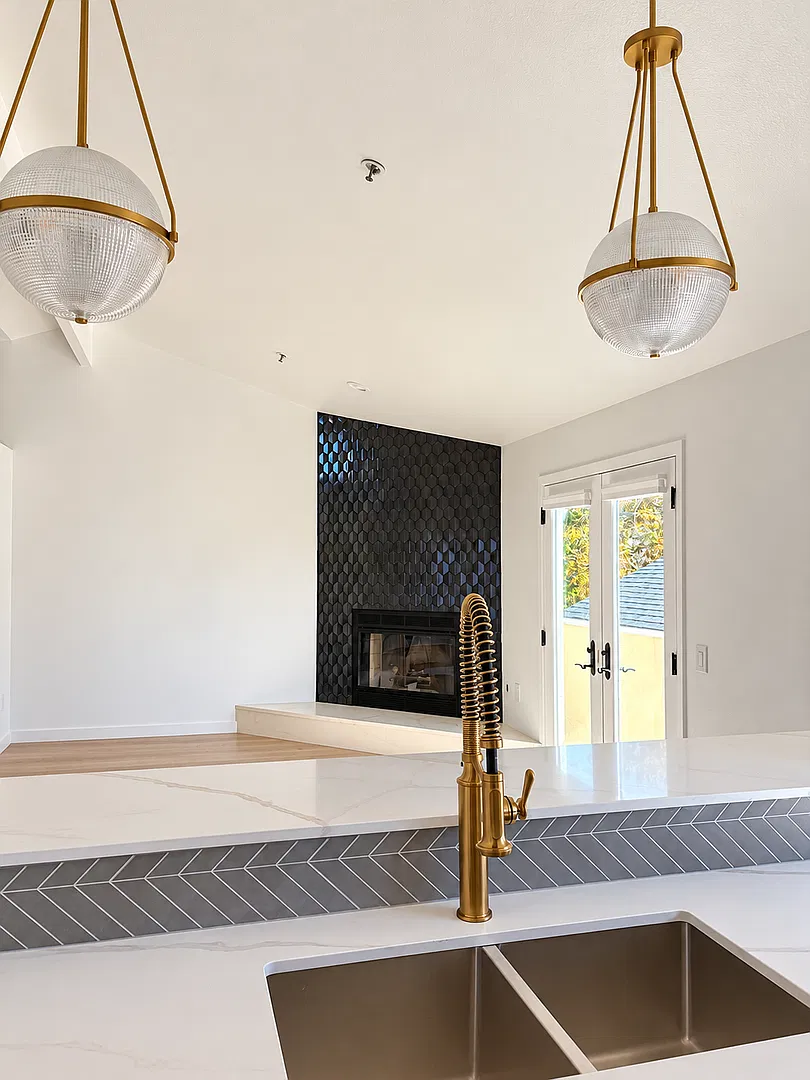 The Villa's Carmel — Photo 2