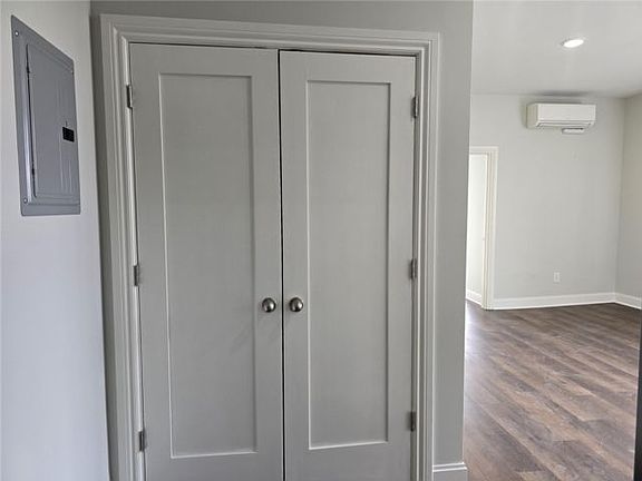 2nd image of 246-01 Jamaica Ave #2A