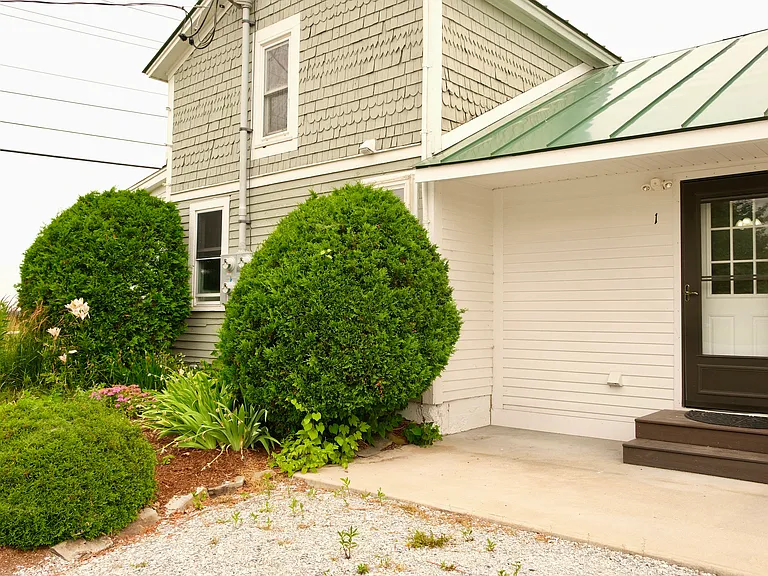 21 Jay Bird Ln — Photo 2