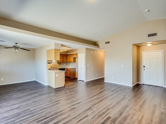 3rd image of 1429 N Juniper Dr